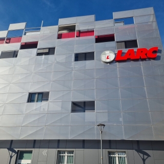 LARC MOMBARCARO [Larc 2] - 04